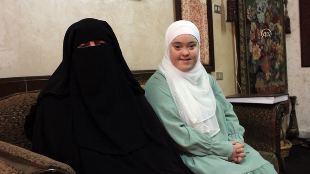 AMMAN - Kur'an-ı Kerim hafızlığını tamamlayan down sendromlu Ürdünlü Ravan: 'Kur'an benim hayatım' (2)