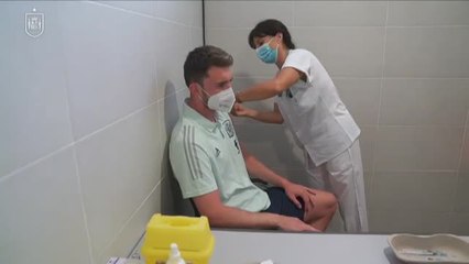 El ejército vacuna a la selección española