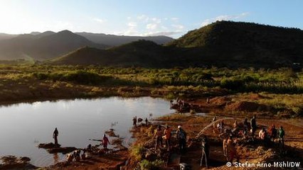Illegal gold mining in Mozambique