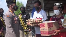 Polda Banten Beri Bantuan Masker Gratis dan Bahan Pangan