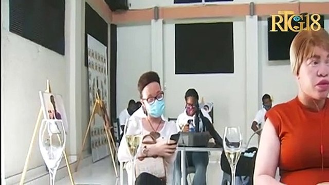 Jounen entènasyonal sansibilizasyon pou albinos sou tèm An nou bay albinos yo valè yo merite