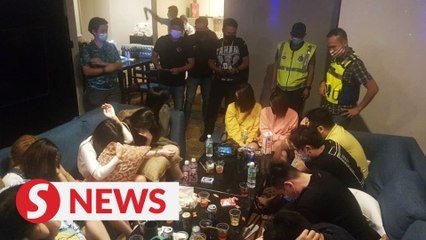 Download Video: Wild drug-fuelled sex party botched by police