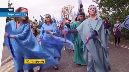 Eurozapping : des militants en marge du G7 ; Phantasialand rouvre en Allemagne ; le musée des illusions de Zagreb fait recette