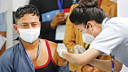Corona Vaccine के बाद Fever क्यों आता है | Vaccine के बाद Fever आना जरूरी या नहीं | Boldsky