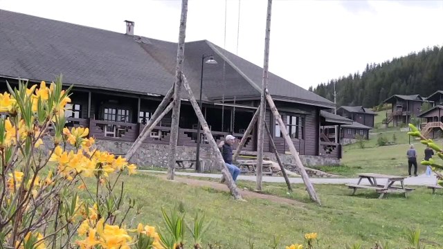 Oksijen deposu Kümbet Yaylası ziyaretçilerini ağırlıyor