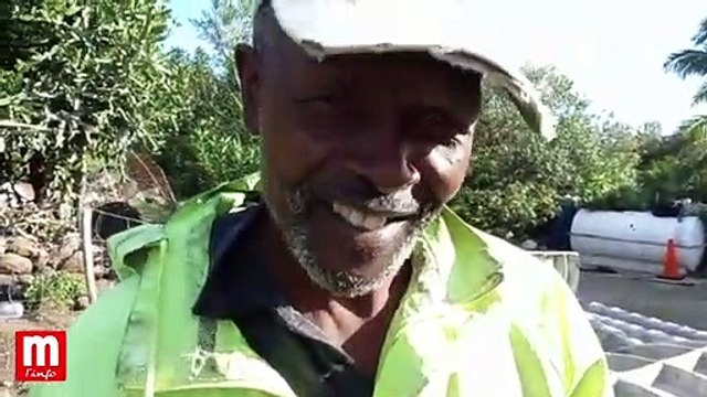 Un Rodriguais pêche une carangue d’environ 40 livres
