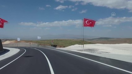 Karaismailoğlu: "Ulaştırma ve haberleşme yatırımlarına yapılan harcamanın yüzde 62'sini kara yollarına yaptık"