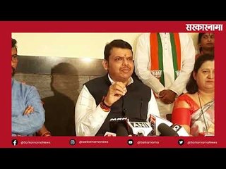 राज्य सरकार असंवेदनशील आणि टोलवाटोलवी करणारे सरकार असल्याची देवेंद्र फडणवीस यांनी केली.