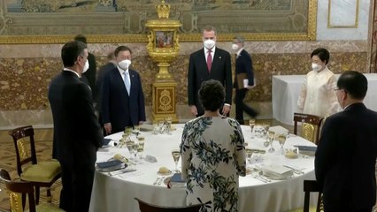 문 대통령, 펠리페 6세 스페인 국왕 초청 만찬 참석 / YTN