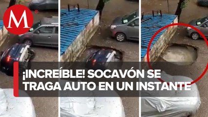 Se abre socavón en la India y captan momento cuando se traga un auto
