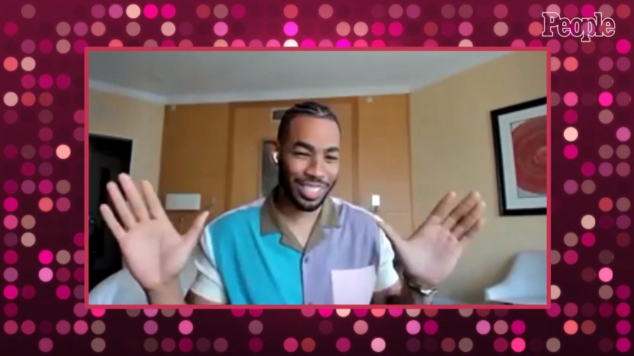 Mike Johnson Talks About Why the Leads Focus on Finding 'Real Love' Rather Than Clout Chasers