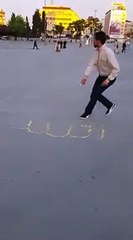 Güvercinler buğdayla yazılan' Allah' lafzını yemedi