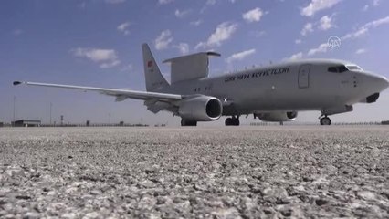 MSB, muharip ve destek uçaklarının eğitim faaliyetlerine ilişkin video paylaştı