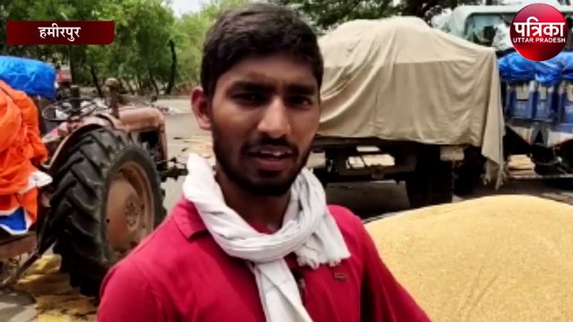 हमीरपुर में हुई झमाझम बारिश से किसानों को हुआ लाखों का नुकासन, भीगा व बह गया सैकड़ों कुंतल गेहूं