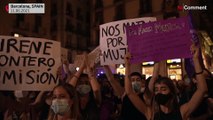 Spagna, donne in piazza contro la violenza di genere e ai danni dei bambini