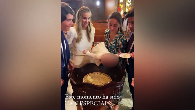 María Pombo y Pablo Castellano celebran el bautizo de su hijo Martín