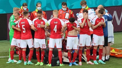 Danimarka ve Finlandiya taraftarlarından tüyleri diken diken eden 'Christian Eriksen' tezahüratı