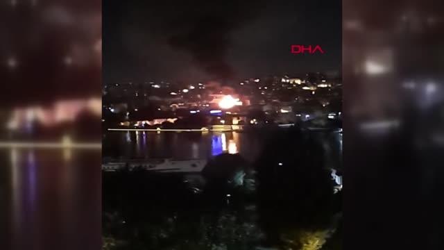 Son dakika haberi! İSTANBUL-FATİH'TE 4 KATLI BİNANIN ÇATISI ALEV ALEV YANDI: YANGIN ÇEVRE BİNALARA DA SIÇRADI