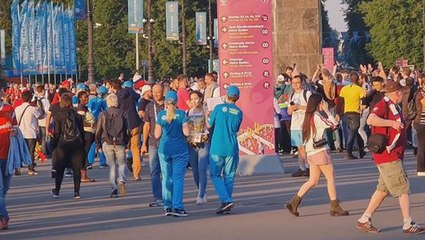 Maçı izleyenler saatten şüphe etti! Rusya'da gece vakti gündüz maçı