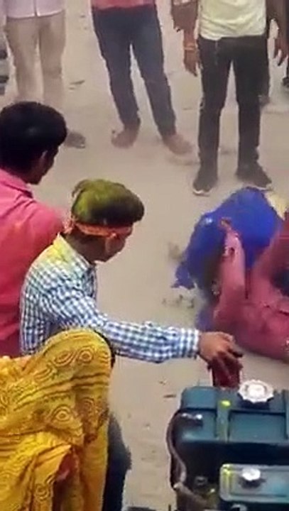 Funny Nagin Dance