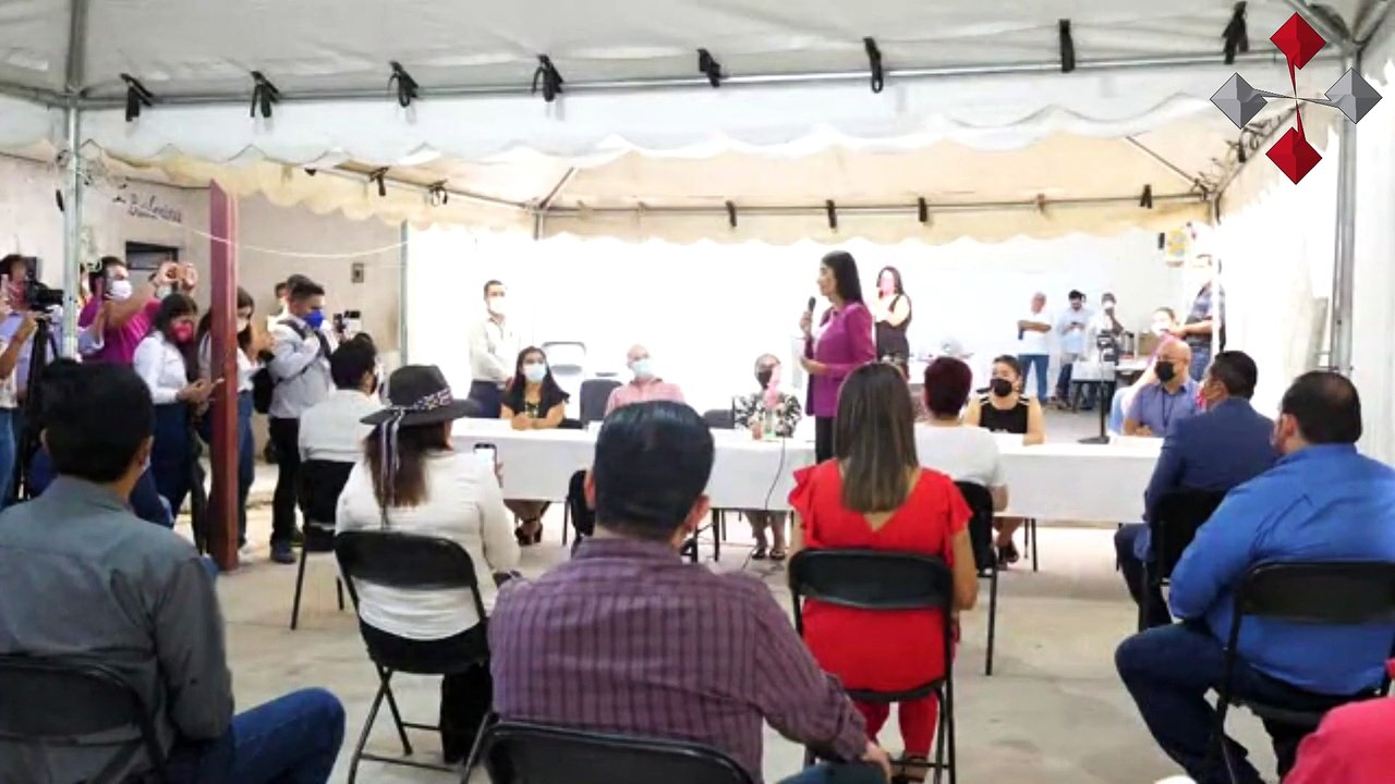 Recibe Geraldine Ponce acreditación como presidenta municipal electa de Tepic
