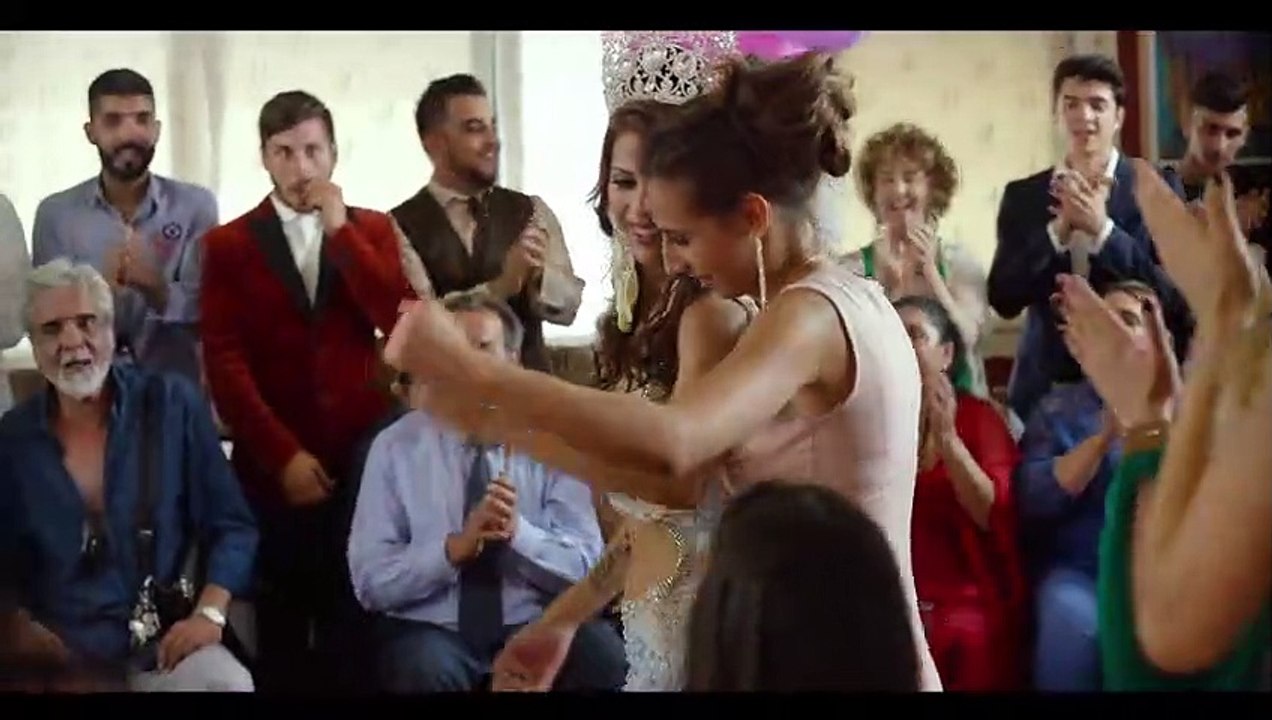 CARMEN & LOLA Movie Clip - Dancing & Dreaming