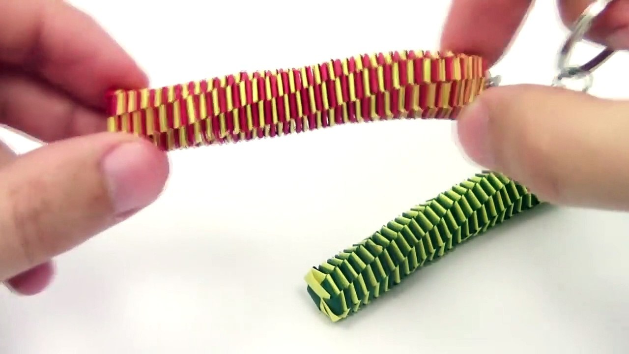 Easy Origami: Slinky Tail Lizard - Origami Easy