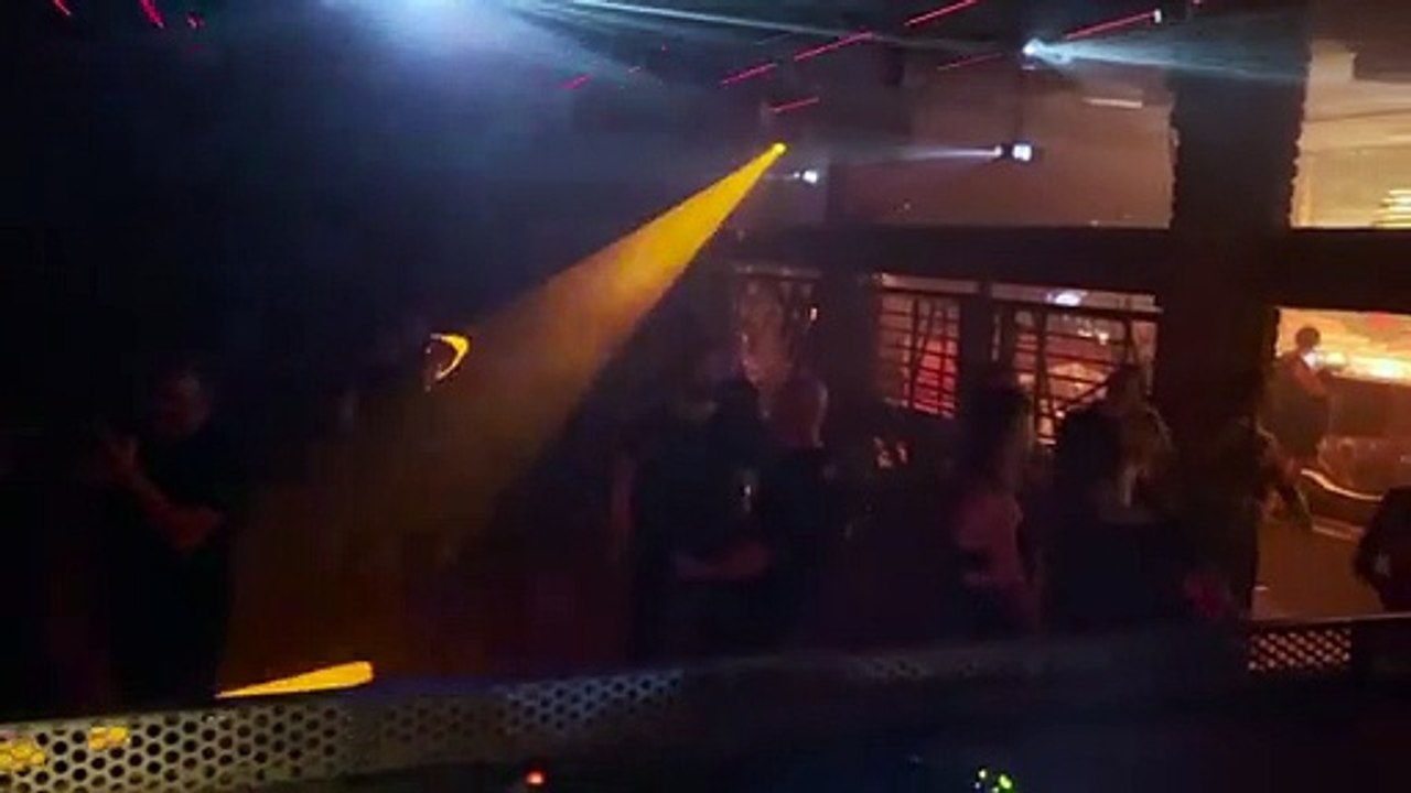 Feiern wie vor Corona: Club in Leipzig öffnet testweise