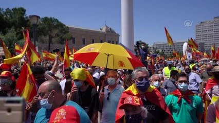 İspanyol sağı, sol hükümetin, tutuklu Katalan siyasetçileri affetme girişimini protesto etti