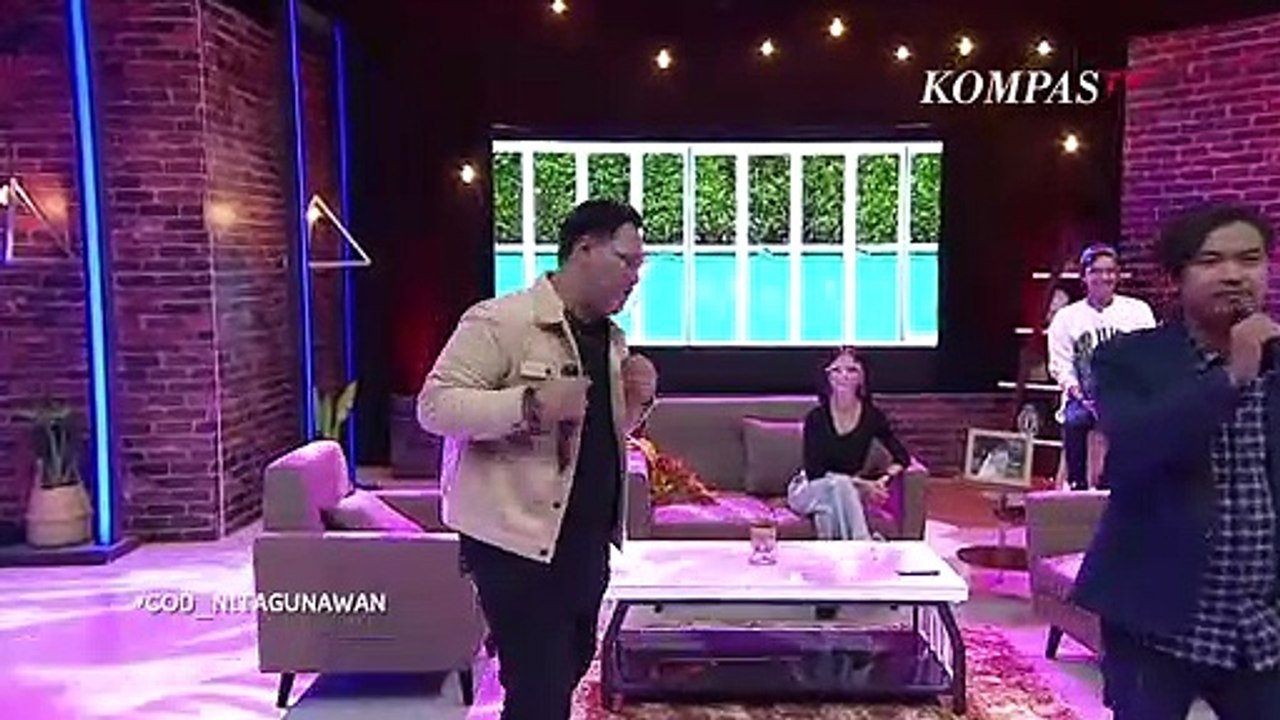 Tonton Lengkap! Dodit Nyanyi sambil Main Biola...