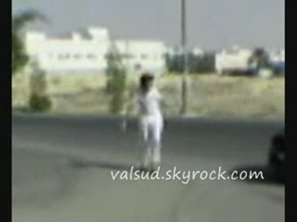 bledard qui tombe pour rien c'est des barres