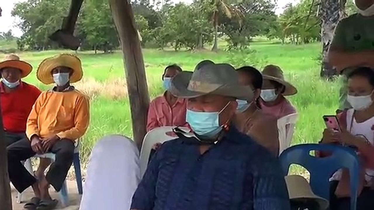 ชัยภูมิ-ม่วนซื่นวันหยุดดีดพิณขี่ควายดำนาฟื้นประเพณีโบราณ(คลิปข่าว)