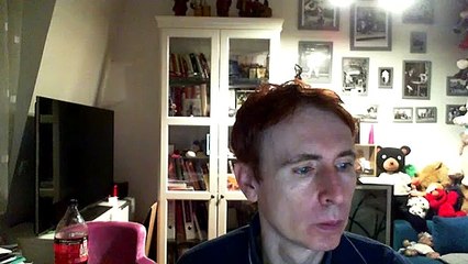 Wiwi égratigne "joue papa"