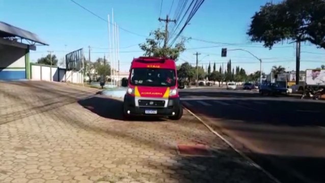 Homem fica ferido ao cair de skate no Centro Esportivo Ciro Nardi