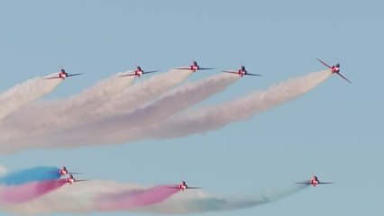 문 대통령, 존슨 총리에게 韓 공군 '블랙이글스' 언급한 이유 / YTN