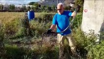 Balıkçı ağına takılan kara yılan kurtarıldı