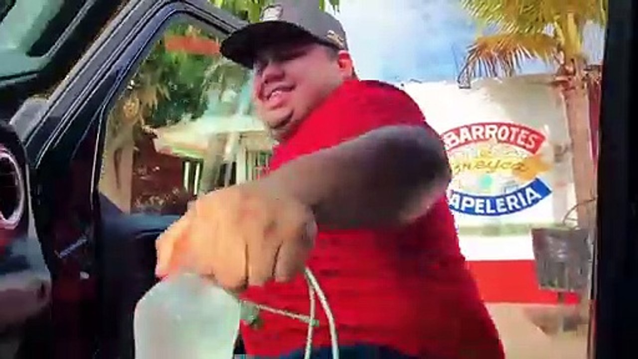 EL GORDO ARCE  payasadas