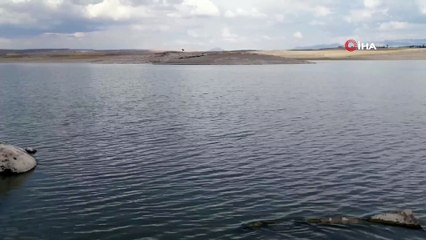 Mamasın Barajı yaz aylarındaki ihtişamını koruyor