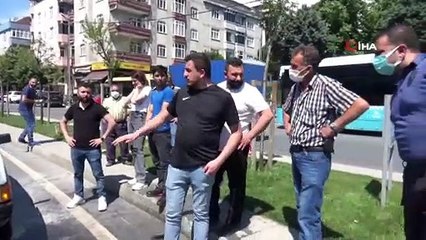 Sultangazi'de seyir halindeki otomobil yandı