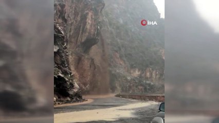 Kapuzbaşı Şelaleleri yolunda heyelan tehlikesi