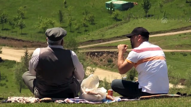 ORDU - Karadeniz'in menderesleriyle ünlü Perşembe Yaylası doğaseverleri ağırlıyor