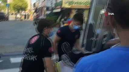 Zeytinburnu'nda yolun karşısına geçmeye çalışan engelli vatandaşa taksi çarptı