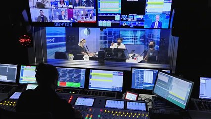 François Hollande : "C'est une faute grave de ne pas connaître le dossier de la saucisse européenne" (Canteloup)