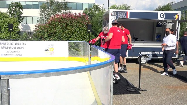 Reportage - Une patinoire synthétique va voyager dans les rues de Grenoble grâce au fond de dotations des Brûleurs de Loups