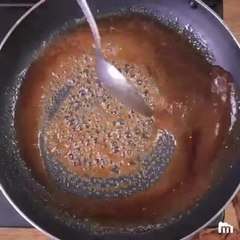Ananas rôti et son crumble au speculoos