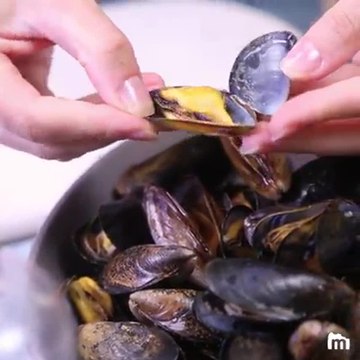 Moules au barbecue farcies gratinées au parmesan