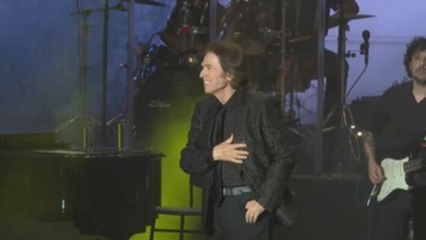 Raphael se reencuentra con su público en Pedralbes