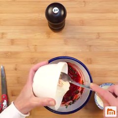 Pêches grillées au sirop d'érable et à la crème de framboise