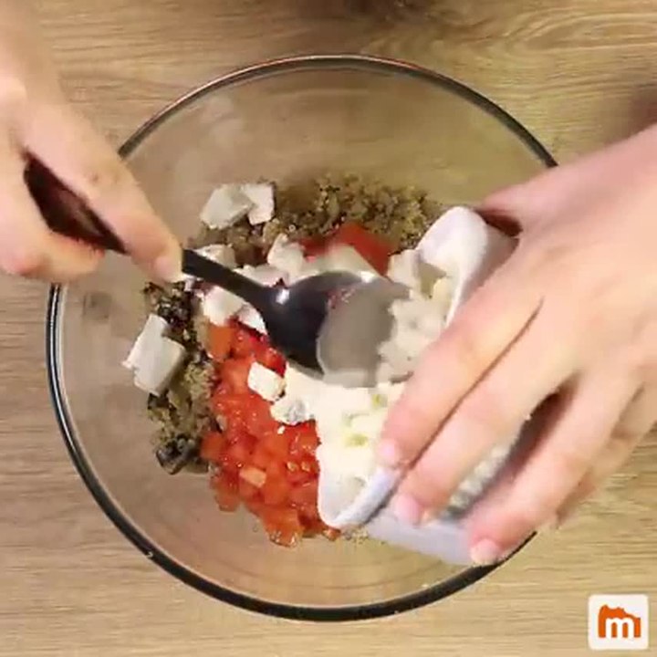 Poivrons farcis au quinoa et aux légumes