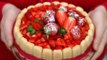 Charlotte aux fraises : comment faire une charlotte aux fraises